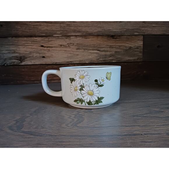 Vtg Daisies Butterfly Wide Mouth Mug - Picture 2 of 5